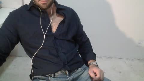 Dani Oli online show from November 20, 2025, 10:42 pm