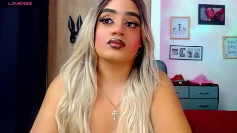 Snapshot of danipein chatting on December 18, 2025, 5:02 am danipein online show from December 18, 2025, 5:02 am