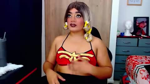 Snapshot of danipein chatting on February 1, 2026, 5:00 pm danipein online show from February 1, 2026, 5:00 pm