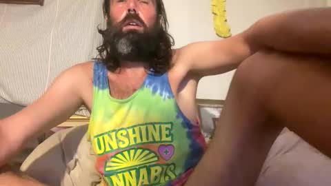 ZyRaMaxx online show from December 18, 2025, 11:38 am