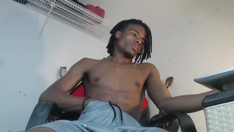 Snapshot of dann_hill1 chatting on March 6, 2025, 10:58 pm dann hill1 online show from March 6, 2025, 10:58 pm