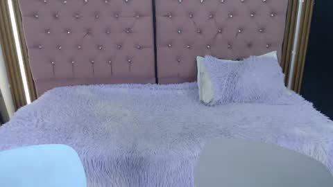 Danniela y Victoria online show from May 18, 2026, 7:31 pm