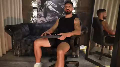 Snapshot of dann_saenz chatting on February 3, 2026, 9:31 pm Dann saenz online show from February 3, 2026, 9:31 pm