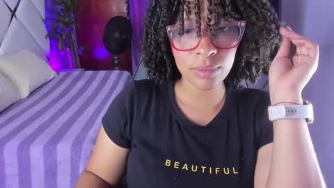 Snapshot of danna_berry chatting on September 16, 2025, 3:24 pm DannaBerry online show from September 16, 2025, 3:24 pm