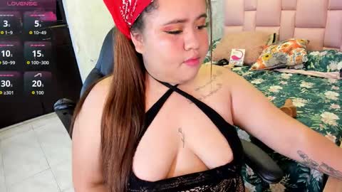 Snapshot of danna_keys chatting on March 25, 2026, 5:52 pm DANNA online show from March 25, 2026, 5:52 pm