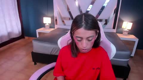  danna  online show from May 16, 2026, 12:37 pm