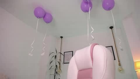 Danna online show from May 20, 2026, 11:44 pm