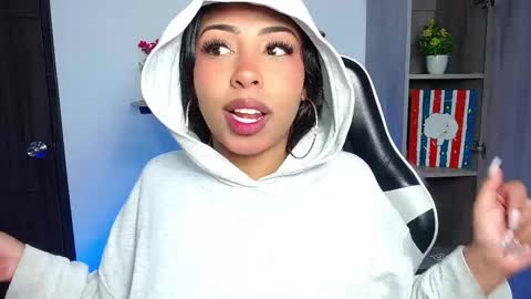 Snapshot of danna_schmidt23 chatting on February 24, 2026, 12:41 am Danna online show from February 24, 2026, 12:41 am