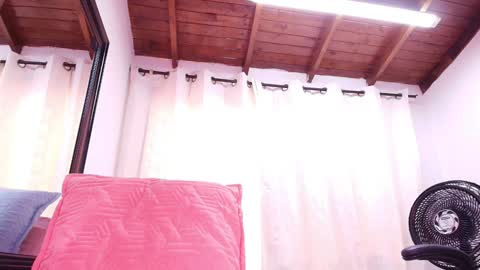 Danna Berlin  online show from January 22, 2025, 7:24 pm