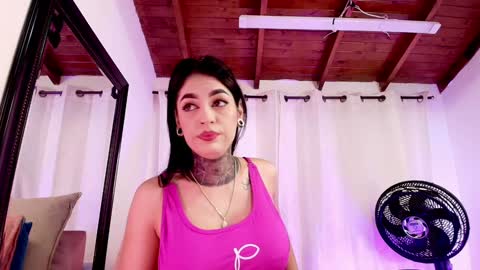 Danna Berlin  online show from March 5, 2025, 7:17 pm