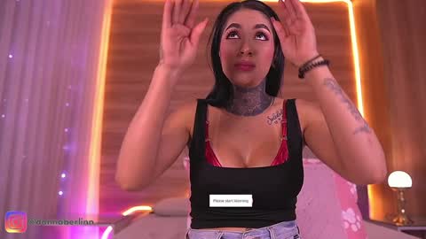 Snapshot of dannaberlin chatting on March 20, 2026, 7:19 pm Danna Berlin online show from March 20, 2026, 7:19 pm