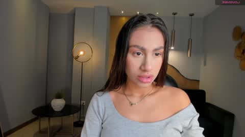 Snapshot of dannacruz_ chatting on February 8, 2025, 10:29 am Danna Cruz online show from February 8, 2025, 10:29 am