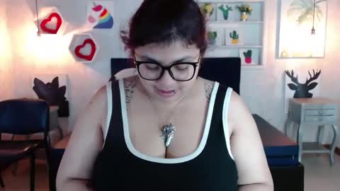 Danna Garza online show from February 12, 2026, 11:16 am