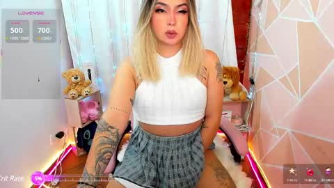 dannia_13 online show from March 11, 2025, 1:48 am