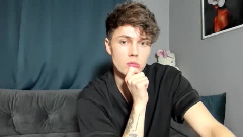 Snapshot of danny_love01 chatting on February 19, 2025, 8:20 pm danny online show from February 19, 2025, 8:20 pm