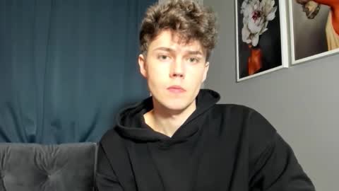 Snapshot of danny_love01 chatting on February 21, 2025, 7:32 pm danny online show from February 21, 2025, 7:32 pm