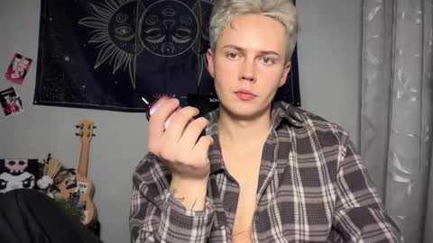 danny online show from October 27, 2025, 7:29 pm