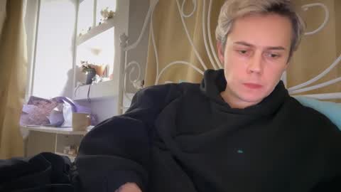 danny online show from December 15, 2025, 4:44 pm