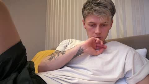 Snapshot of danny_love01 chatting on March 20, 2026, 4:23 pm danny online show from March 20, 2026, 4:23 pm