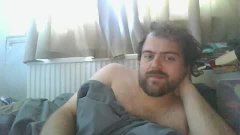 Snapshot of dannyb0y95 chatting on September 11, 2025, 8:58 am Danny online show from September 11, 2025, 8:58 am