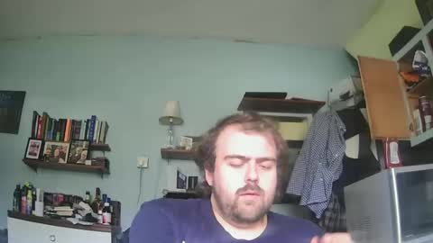 Snapshot of dannyb0y95 chatting on November 7, 2025, 10:37 am Danny online show from November 7, 2025, 10:37 am