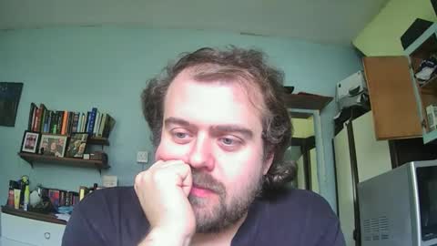 Snapshot of dannyb0y95 chatting on December 1, 2025, 10:09 am Danny online show from December 1, 2025, 10:09 am