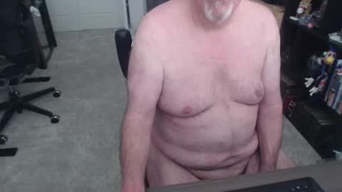 Snapshot of dannybear chatting on September 12, 2025, 8:09 pm Danny bear online show from September 12, 2025, 8:09 pm