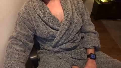 dannybuoy2 online show from December 21, 2025, 7:15 am