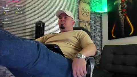dante_bellini online show from July 13, 2026, 3:04 pm