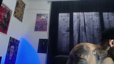 Snapshot of dante_d_angelo_ chatting on March 6, 2025, 7:21 pm dante_d_angelo_ online show from March 6, 2025, 7:21 pm