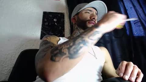 Snapshot of dante_d_angelo_ chatting on September 21, 2025, 5:47 pm dante_d_angelo_ online show from September 21, 2025, 5:47 pm