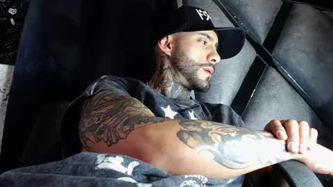 dante_d_angelo_ online show from February 6, 2026, 6:40 am