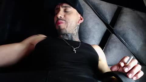 Snapshot of dante_d_angelo_ chatting on February 15, 2026, 5:59 am dante_d_angelo_ online show from February 15, 2026, 5:59 am