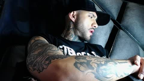 dante_d_angelo_ online show from April 3, 2026, 11:25 pm
