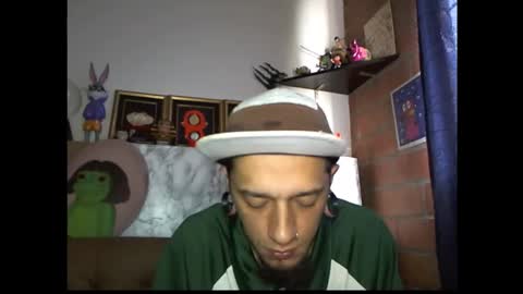 Snapshot of dante_x_5 chatting on December 21, 2025, 2:35 pm dante_x_5 online show from December 21, 2025, 2:35 pm