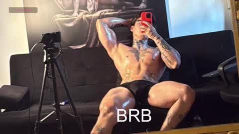 Snapshot of dantecoppolaa chatting on October 19, 2025, 8:20 pm Dante coppola online show from October 19, 2025, 8:20 pm