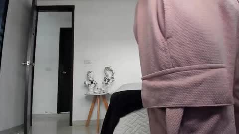 Snapshot of dantecummingss chatting on November 5, 2025, 12:27 pm Dante online show from November 5, 2025, 12:27 pm