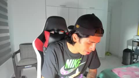 X Dante7373574 online show from October 19, 2025, 1:17 am