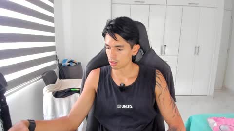 X Dante7373574 online show from March 23, 2026, 10:47 pm