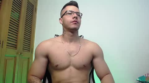 Snapshot of danteread chatting on March 4, 2025, 5:13 pm danteread online show from March 4, 2025, 5:13 pm