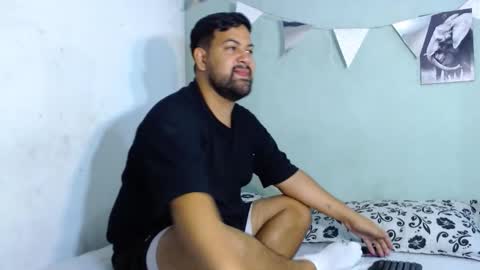 Snapshot of dantevitorio_873 chatting on December 16, 2025, 11:26 am dantevitorio 873 online show from December 16, 2025, 11:26 am