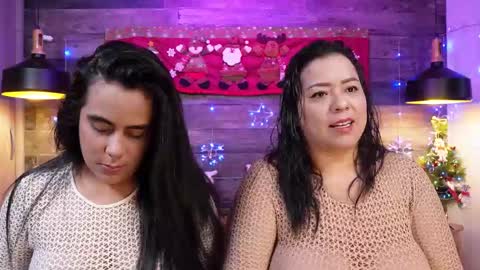 Snapshot of dany_alexa chatting on December 17, 2025, 1:28 pm Dany And Alexa online show from December 17, 2025, 1:28 pm