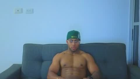 Snapshot of dany_dryy chatting on March 1, 2026, 12:45 am Dany online show from March 1, 2026, 12:45 am