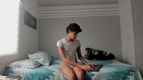 Dany everglot online show from December 13, 2024, 11:55 am