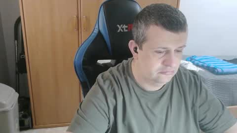 Snapshot of danysanchez1981 chatting on February 16, 2026, 9:38 am danysanchez1981 online show from February 16, 2026, 9:38 am