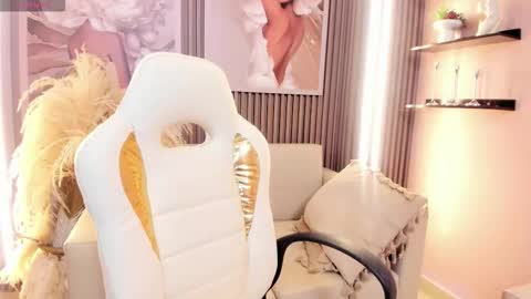 Snapshot of daphne_fox_ chatting on November 30, 2025, 2:37 am Daphne online show from November 30, 2025, 2:37 am