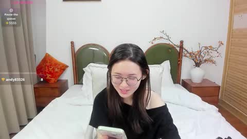 Snapshot of daphnedawn chatting on November 22, 2025, 5:39 am Dawn online show from November 22, 2025, 5:39 am