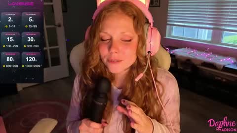 Daphne Madison online show from May 22, 2026, 11:54 pm