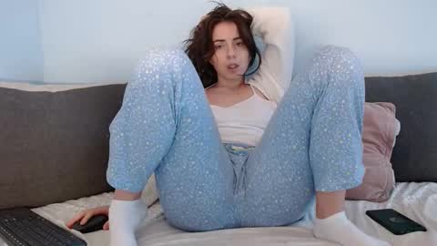 Snapshot of dara6761 chatting on January 25, 2025, 10:40 am Dasha online show from January 25, 2025, 10:40 am