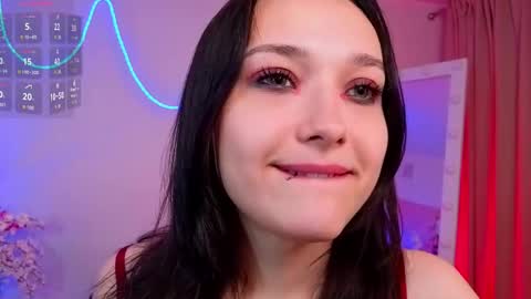 Darcy online show from May 30, 2026, 1:35 am